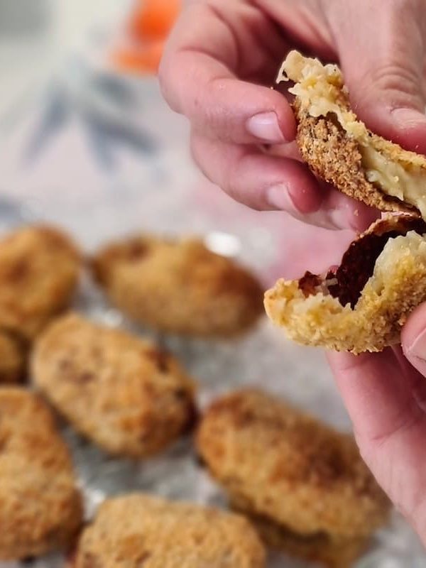 Croquetas congeladas en freidora de aire